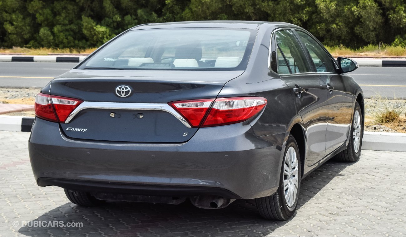 Toyota Camry 2016 S Ref#316