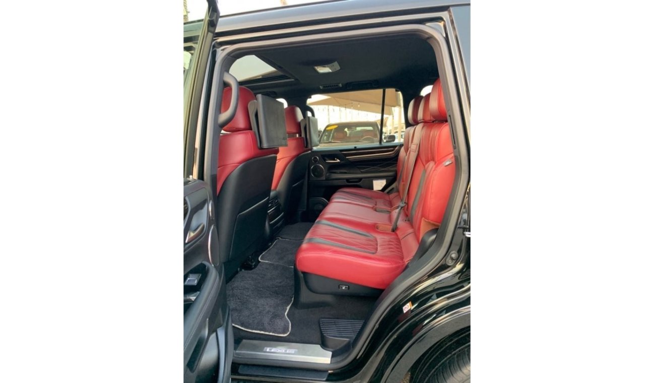 لكزس LX 570 سيجناتشر بلاك نسخة