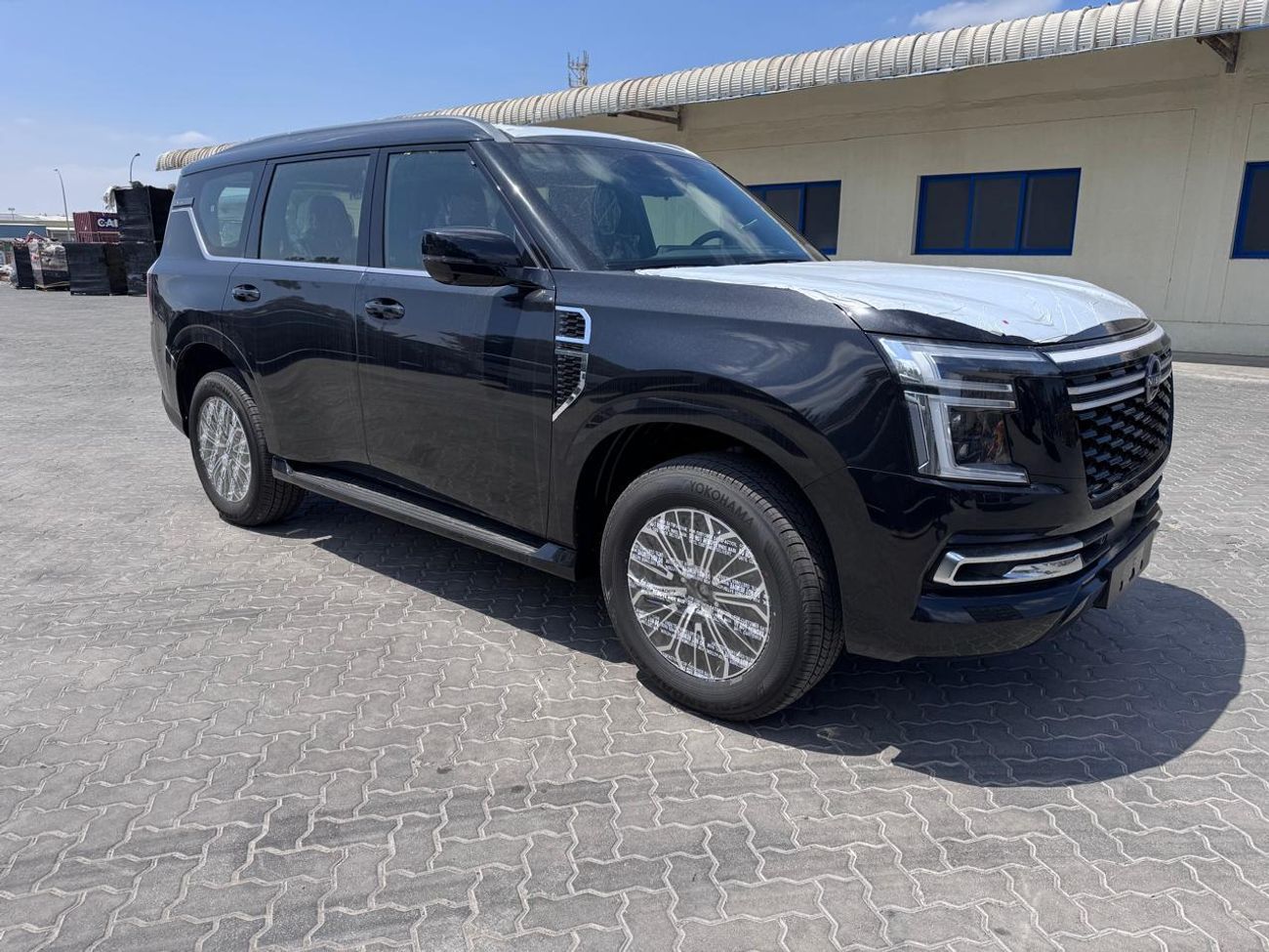 Nissan Patrol SE Platinum City 3.8L BLACK/ BURGUNDY