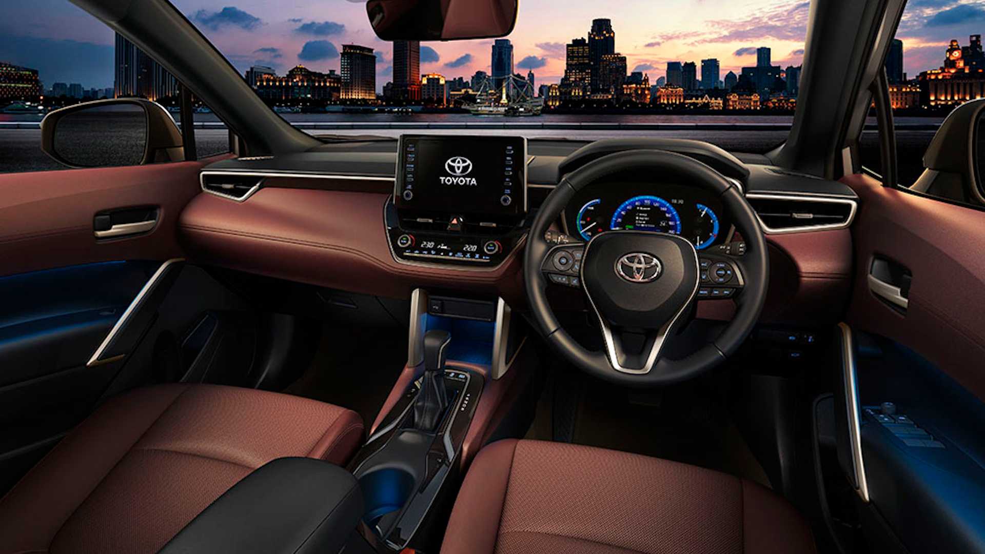 Toyota Corolla Cross interior - Cockpit