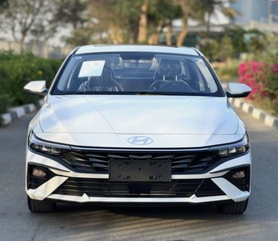 Hyundai Elantra  Hyundai Elantra 1.5L - 2025