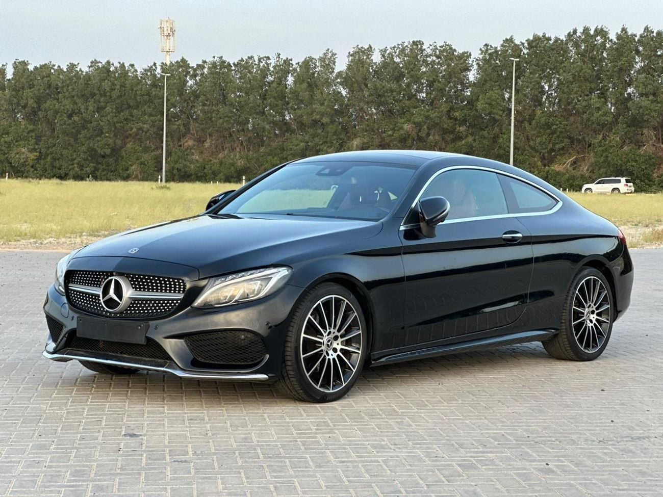 مرسيدس بنز C 200