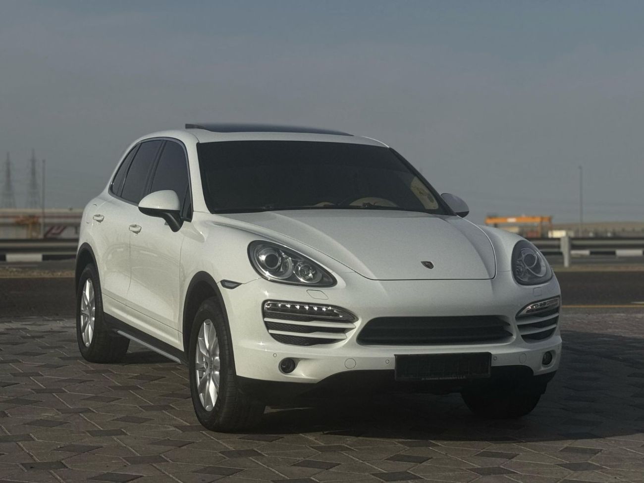 Porsche Cayenne Platinum Edition 3.6L