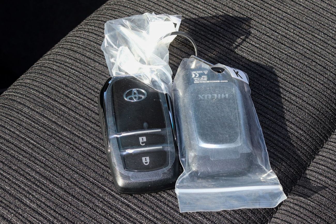 Toyota Hilux 2026 Model Toyota Hilux DC, 4.0L Petrol 4WD 6A/T