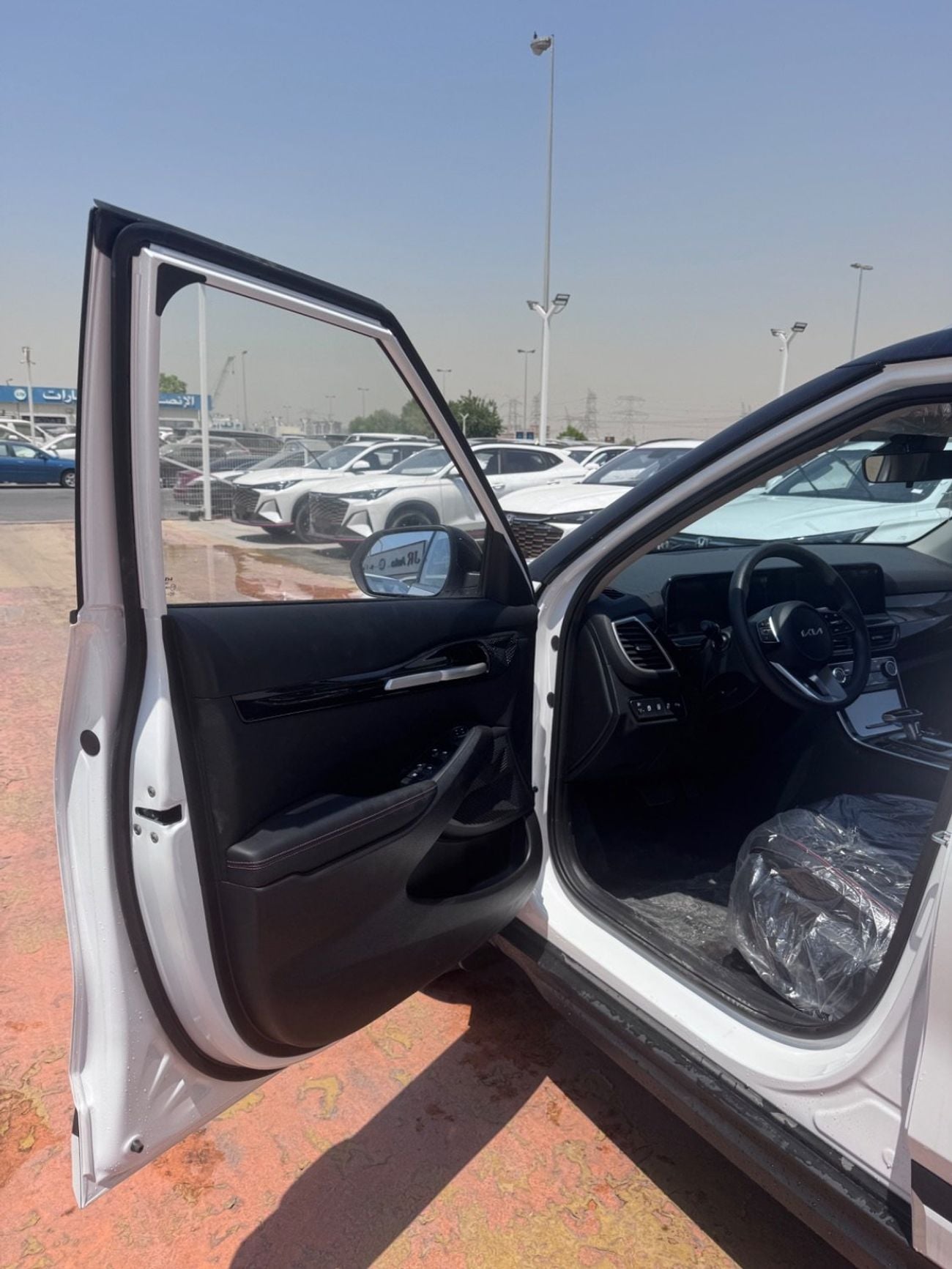 كيا سيلتوس LX STD Comfort Options