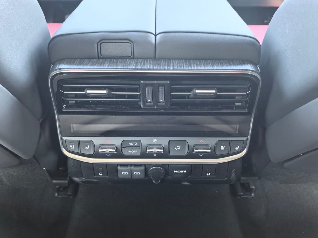 تويوتا لاند كروزر