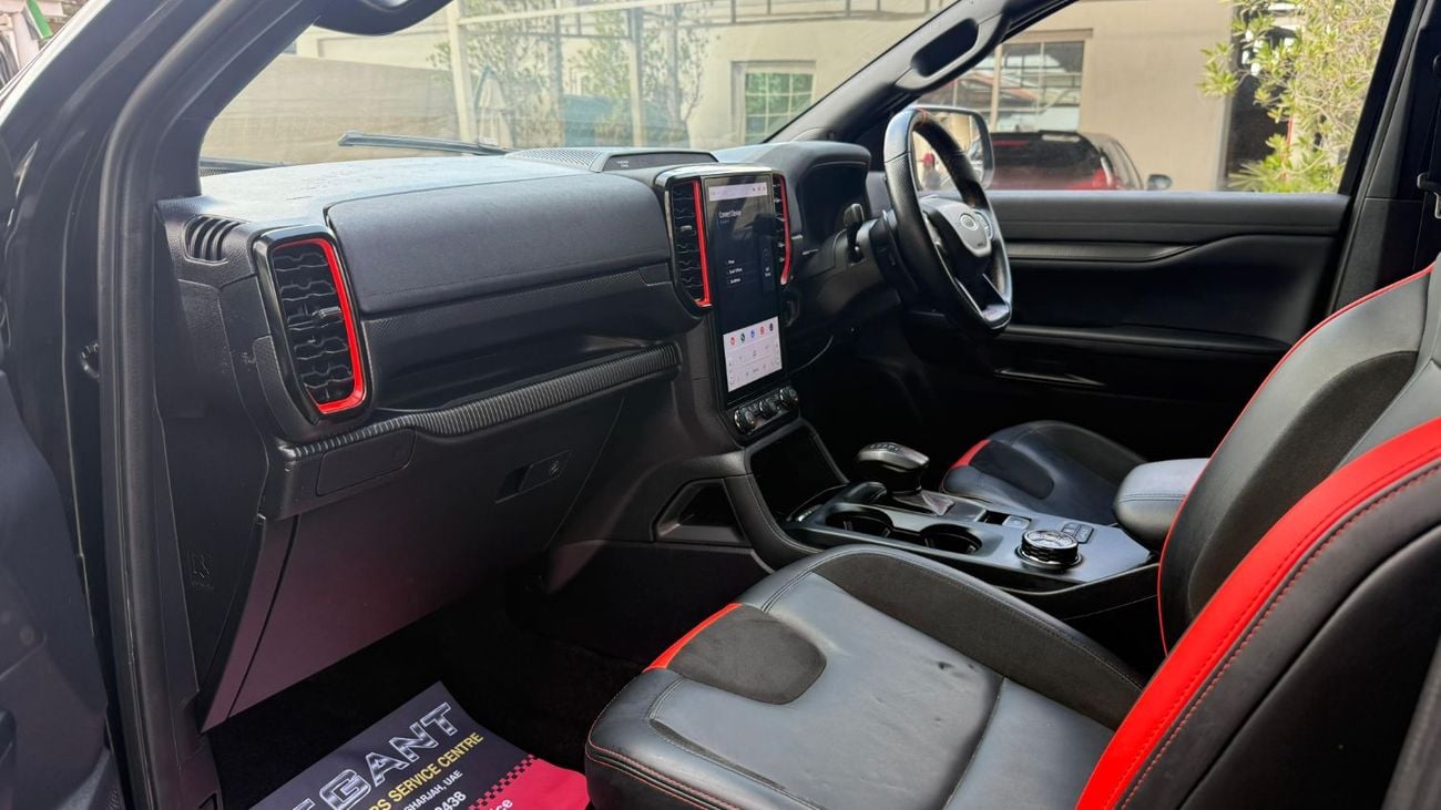 Ford Ranger Raptor RHD 3.0L Petrol 4WD 360° Camera V6 Cylinders Automatic Gear 5 Leather Seats Front two Electric Seats