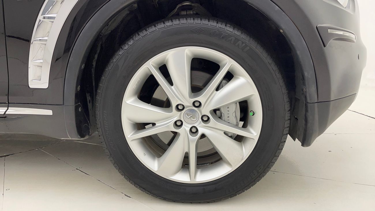 Infiniti QX70 LUXURY 3.7 | Zero Down Payment | Home Test Drive