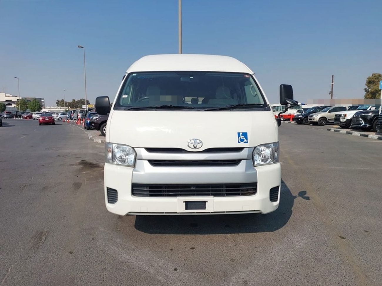 Toyota Hiace TOYOTA HIACE COMMUTER VAN RHD 2015 MODEL 2.7 L PETROL AUTOMATIC(PM07411)