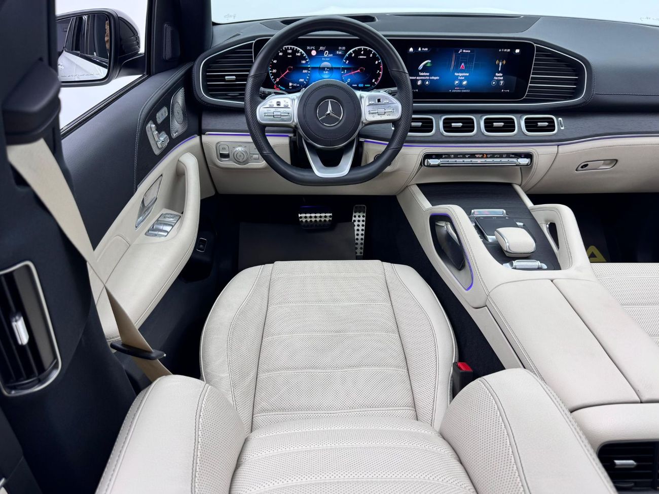 Mercedes-Benz GLE 450 2021 Mercedes-Benz GLS 450 4MATIC, Agency Warranty, Full Agency Service History, GCC