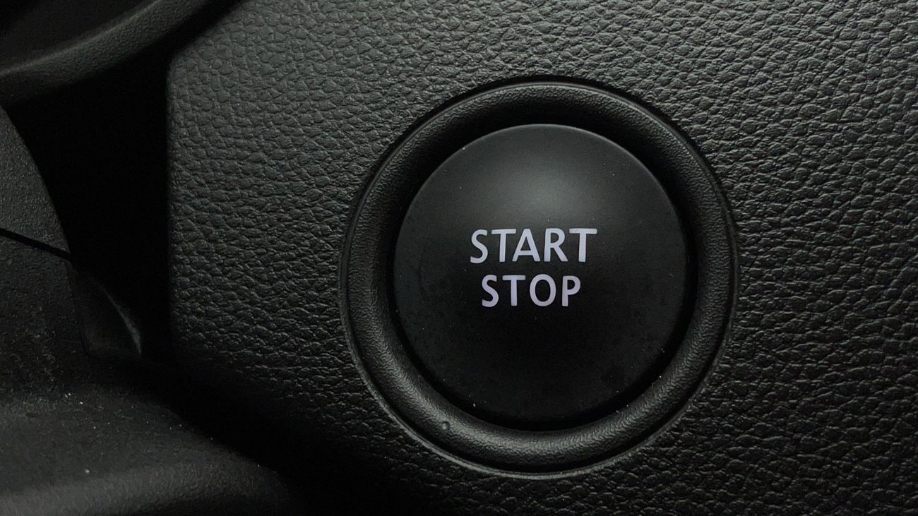 Renault Duster LE 1.6 | Zero Down Payment | Home Test Drive