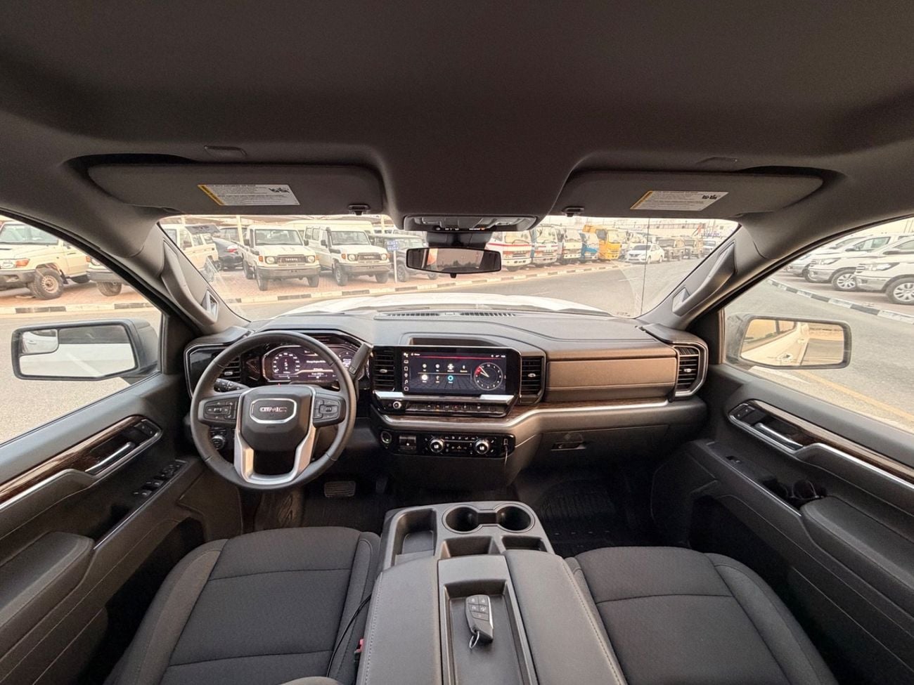 GMC Sierra 1500 Elevation 2.7L TurboMax | 310 HP |