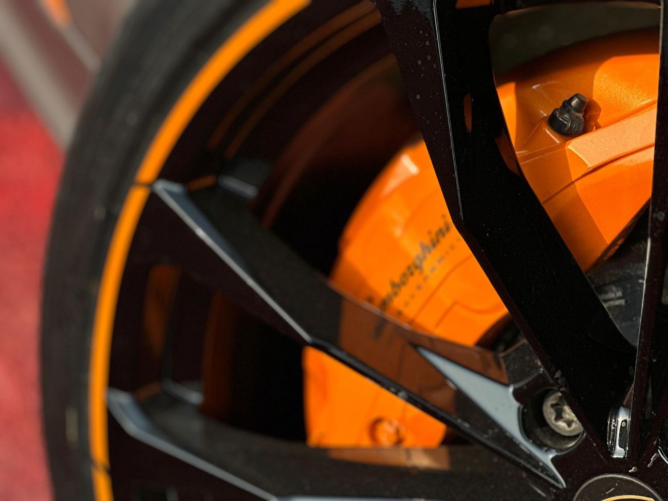 لامبورغيني اوروس Capsule