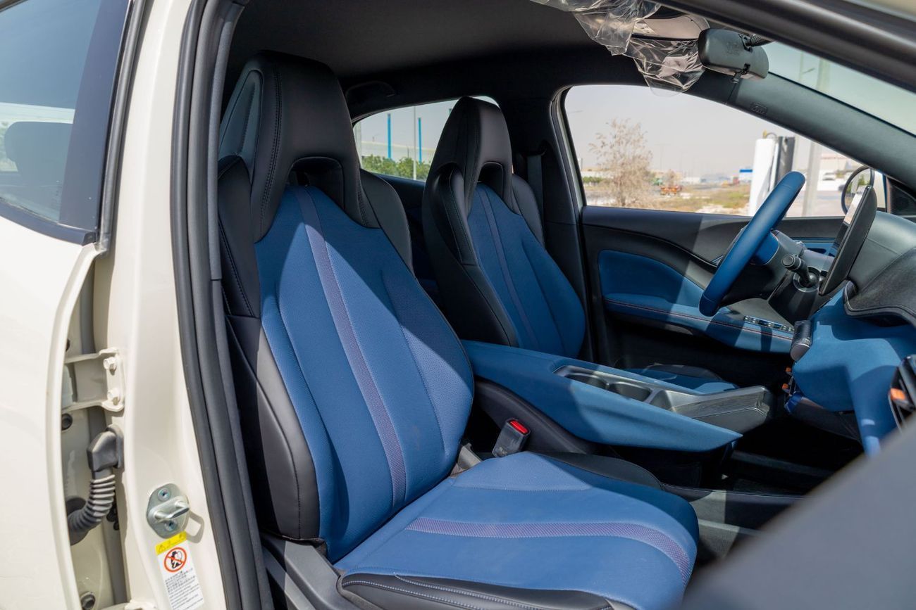 BYD Seagull 2025 BYD Seagull Flying - White Inside Blue | Export Only