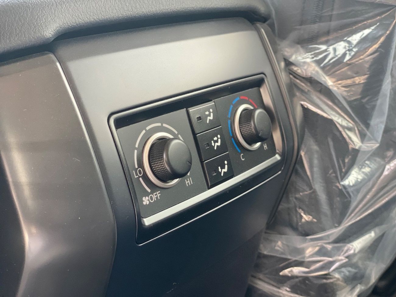 تويوتا برادو TX-L Top 2.7L