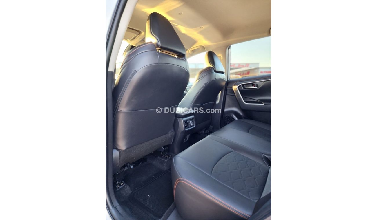 Toyota RAV4 TOYOTA RAV4 XLE FULL OPTIONS