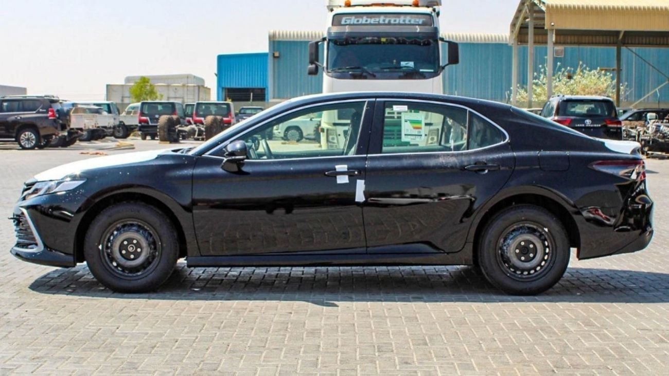 تويوتا كامري 2.5L LE 5 SEATER A/C - 2X AIRBAGS ABS Automatic (Export Only)