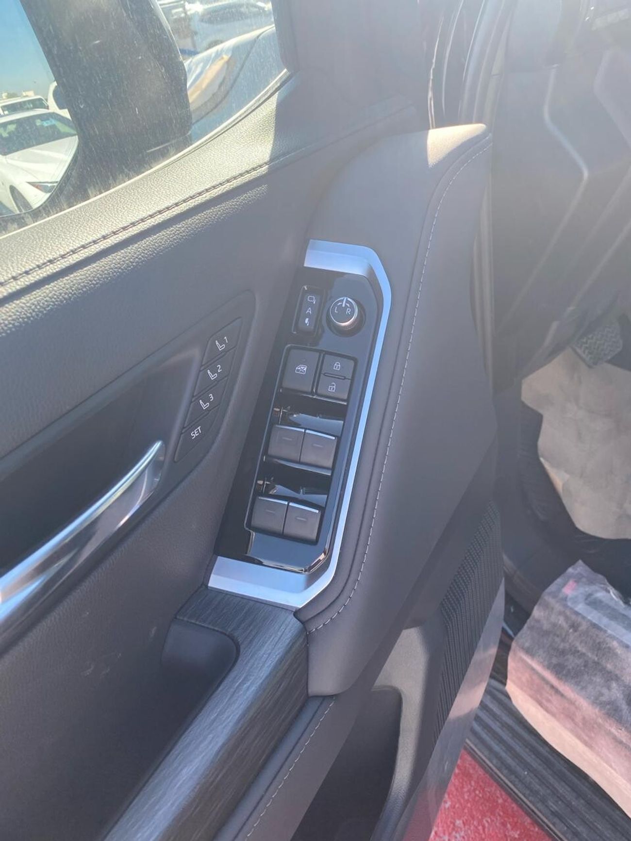 Toyota Land Cruiser ZX 3.5L L/C300, 2023, 7 SEATERS, PETROL, 0Km, EXPORT OFFER