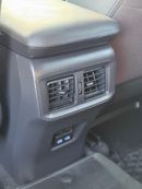 Toyota RAV4 XLE 4WD Full Option Sunroof, push start leather seats