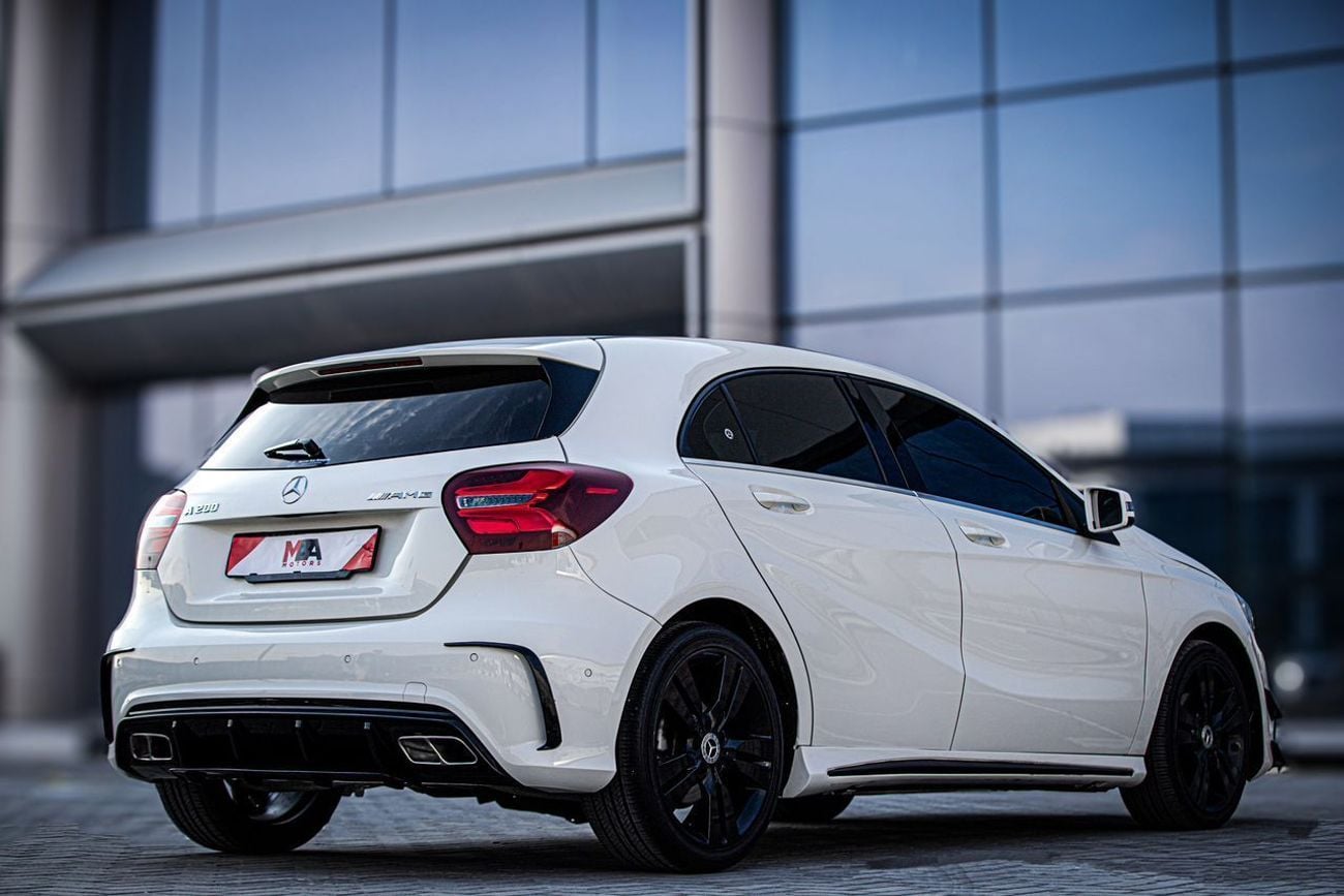 Mercedes-Benz A 220 AMG PACKAGE