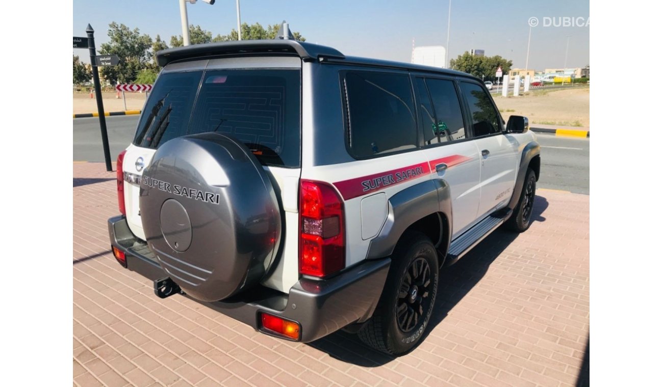 Nissan Patrol Super Safari