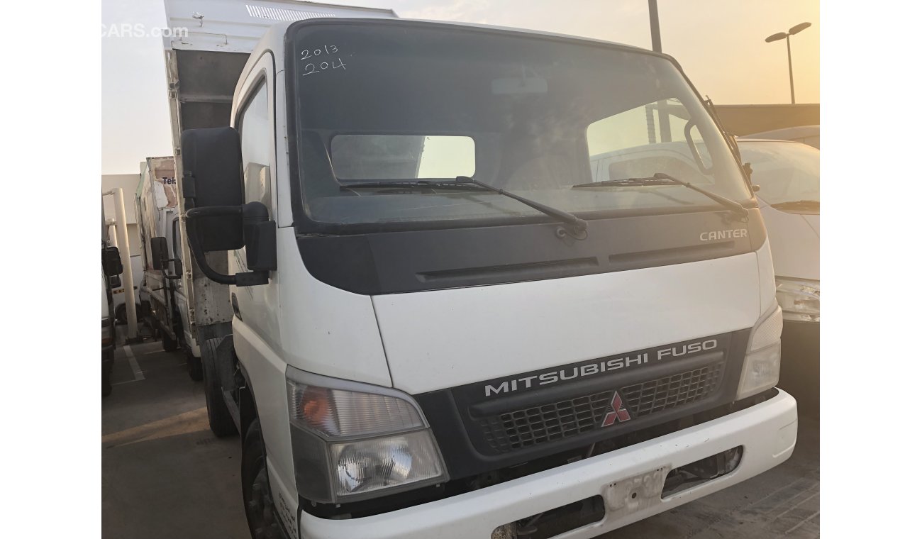 Mitsubishi Canter Tipper,Model:2013. Free of accident