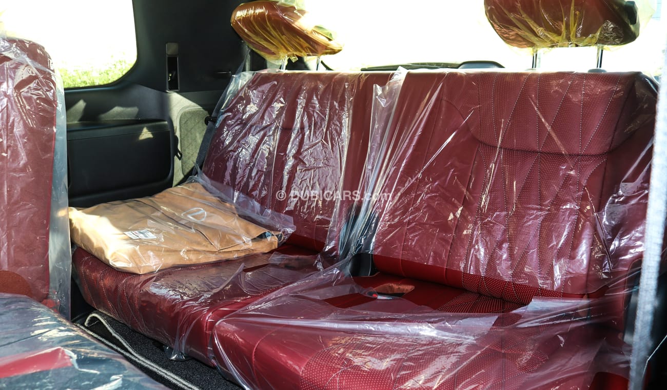 Lexus LX 570 Black Edition S