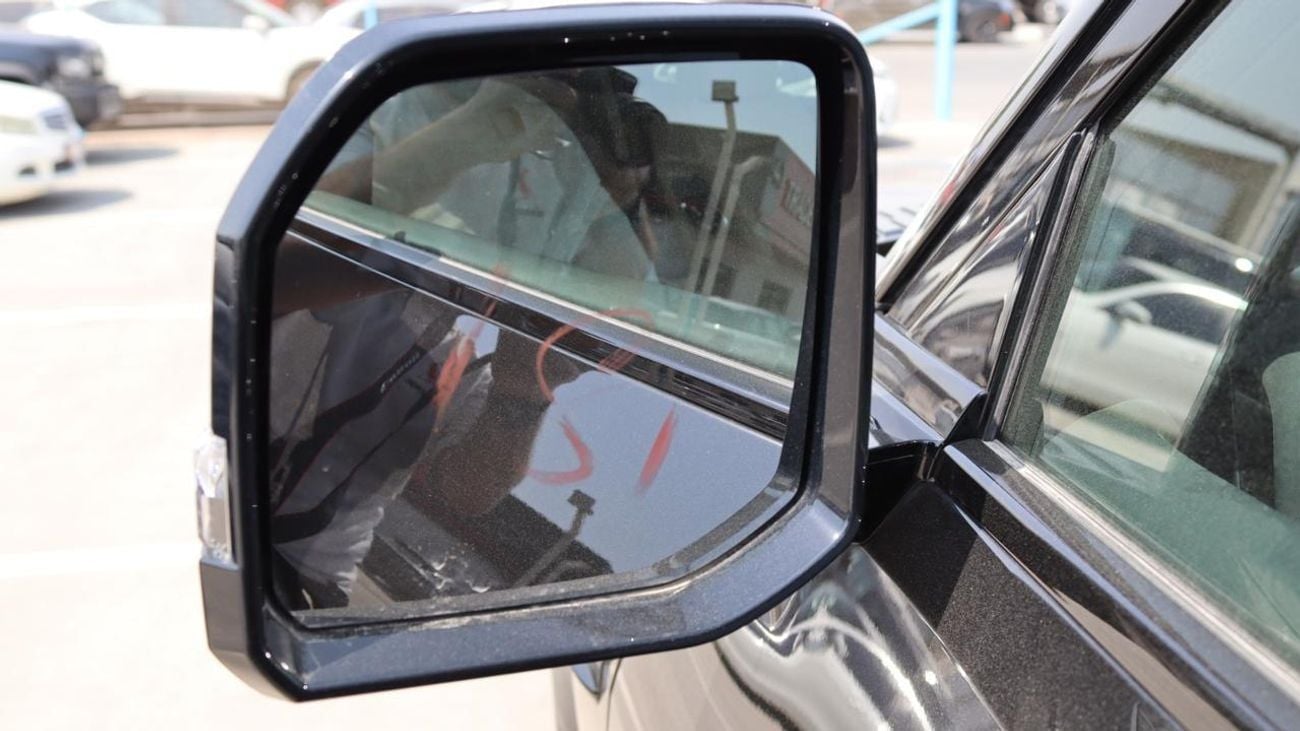 بي واي دي ليوبارد 8 Smart and Brave Flagship Edition (7 Seats) with master account and 5 years warranty evs