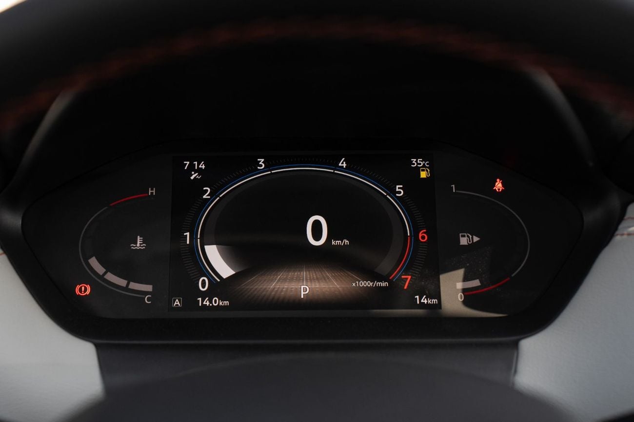 نيسان ماغنيت SL