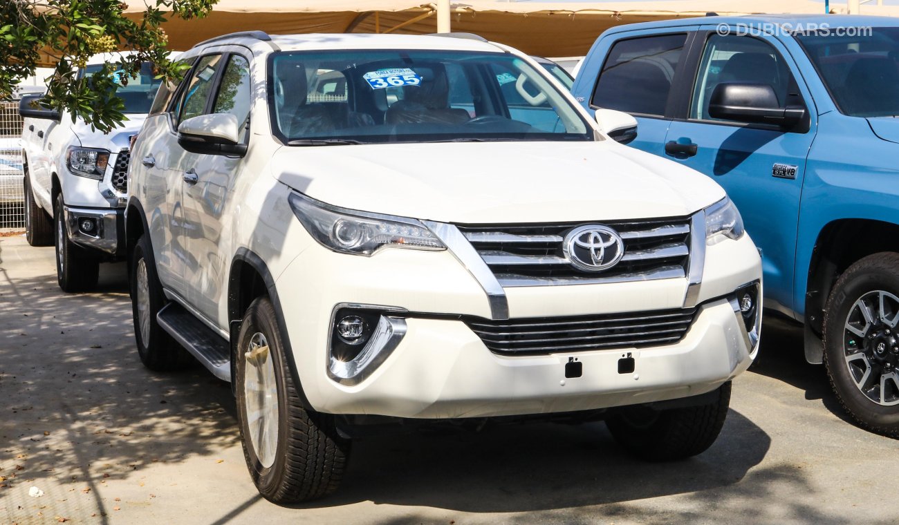 Toyota Fortuner SR5 V6