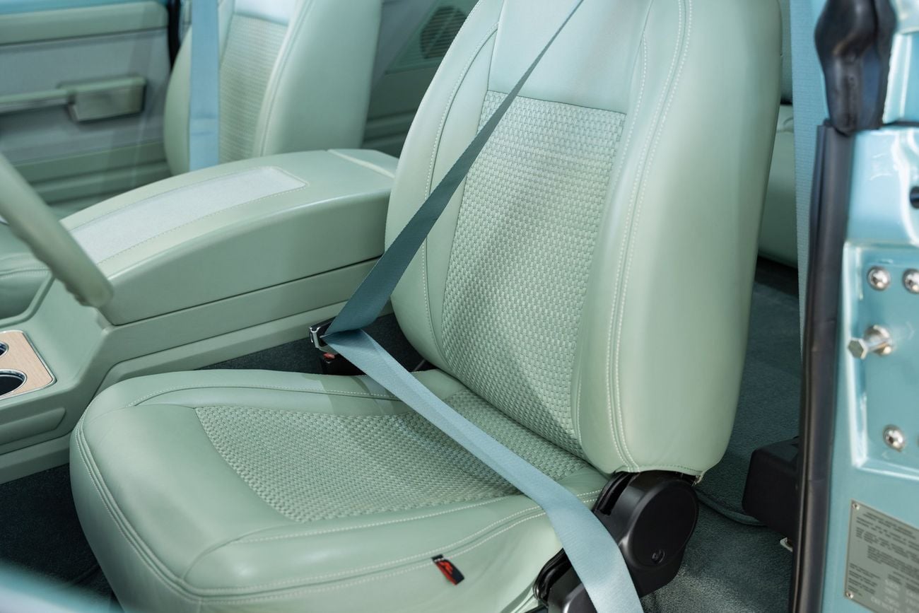 شيفروليه بليزر K5 Velocity Restorations LT1 10 Speed Pro Touring Restomod