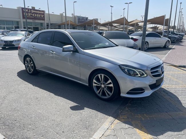 Mercedes Benz E300 AMG — фото 1
