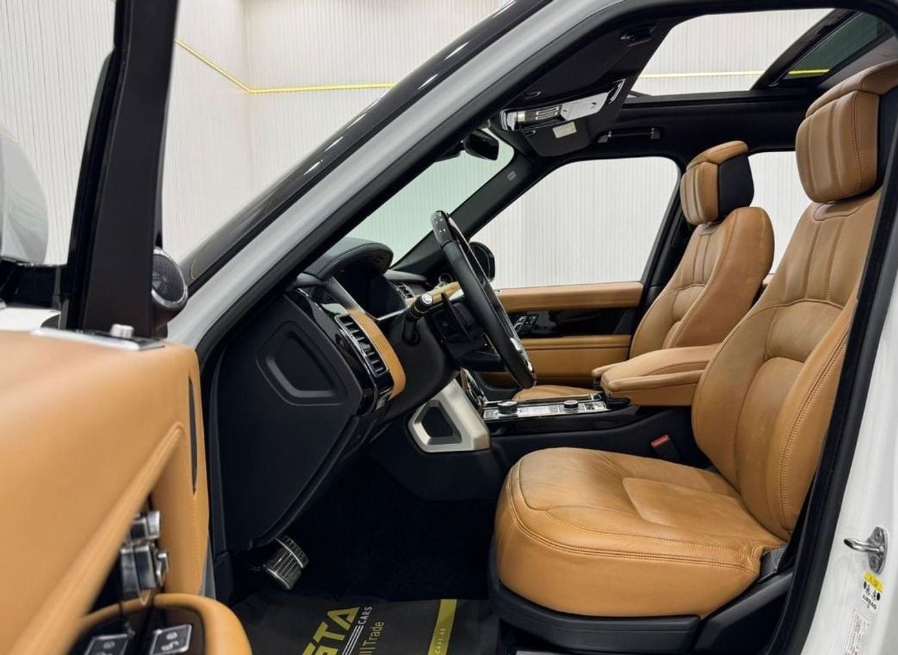 لاند روفر رينج روفر Vogue SE 5.0L 2020 Range Rover Vogue P525 SE, Warranty, Full Range Rover Service History, Full Optio