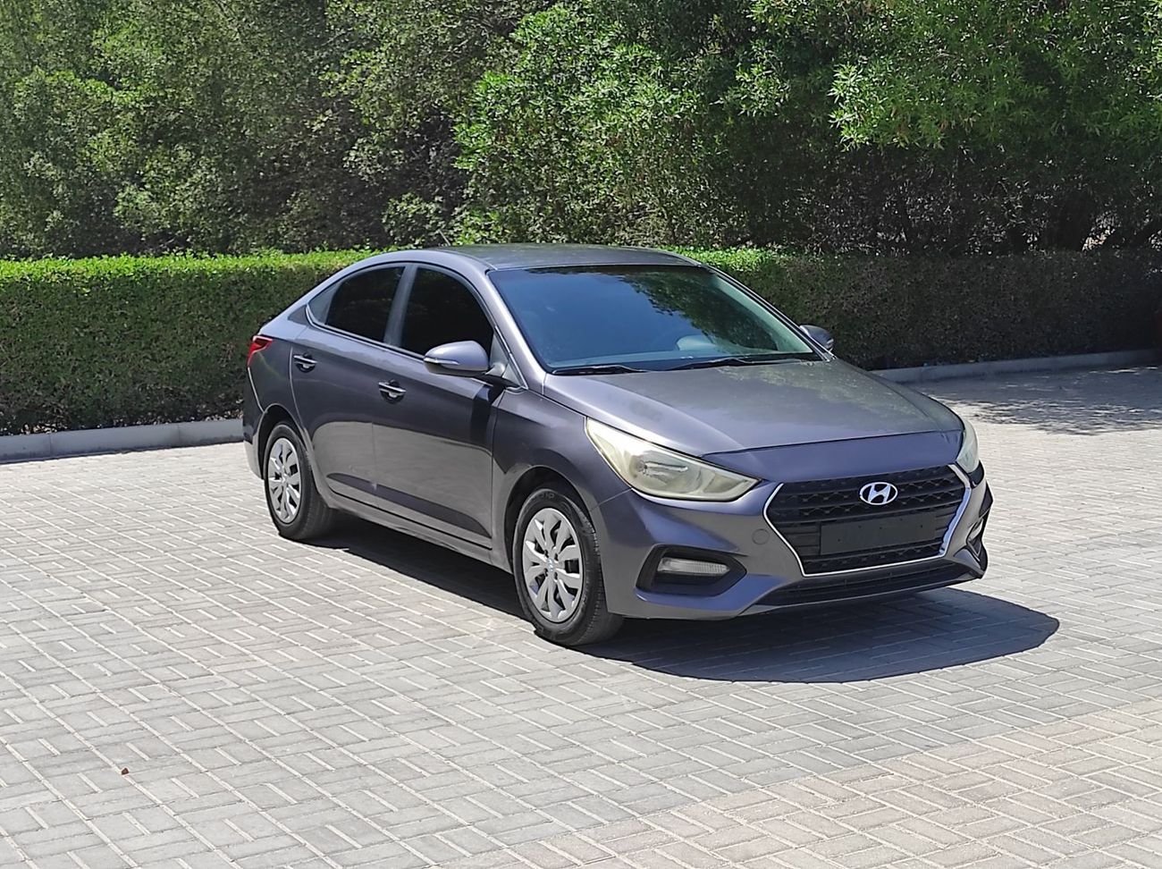 Hyundai Accent GL 1.6L (138 HP) Sedan Hyundai Accent 2019 Gcc V4 1.6 full automatic