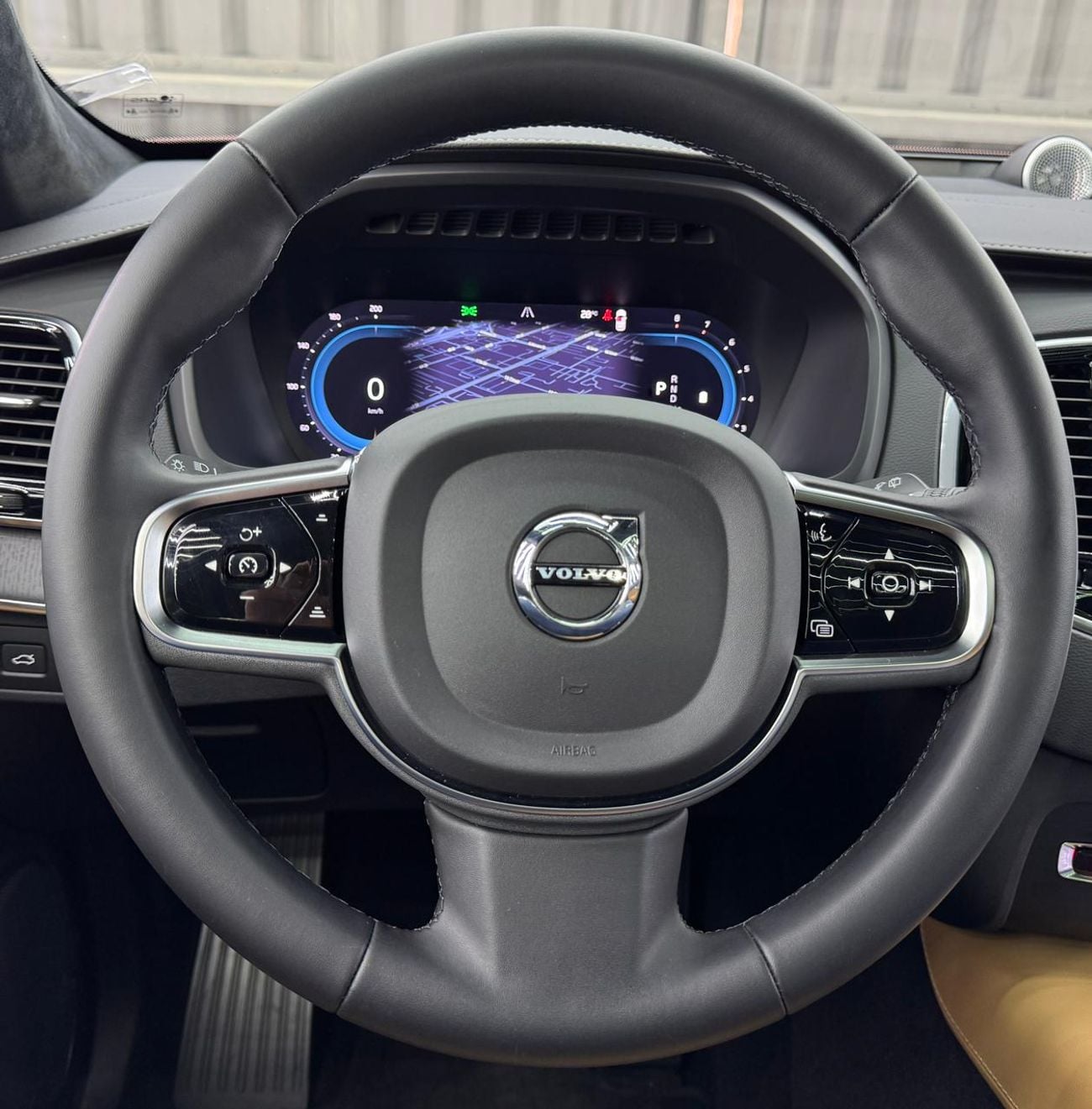 فولفو XC 90 ULTIMATE BRIGHT