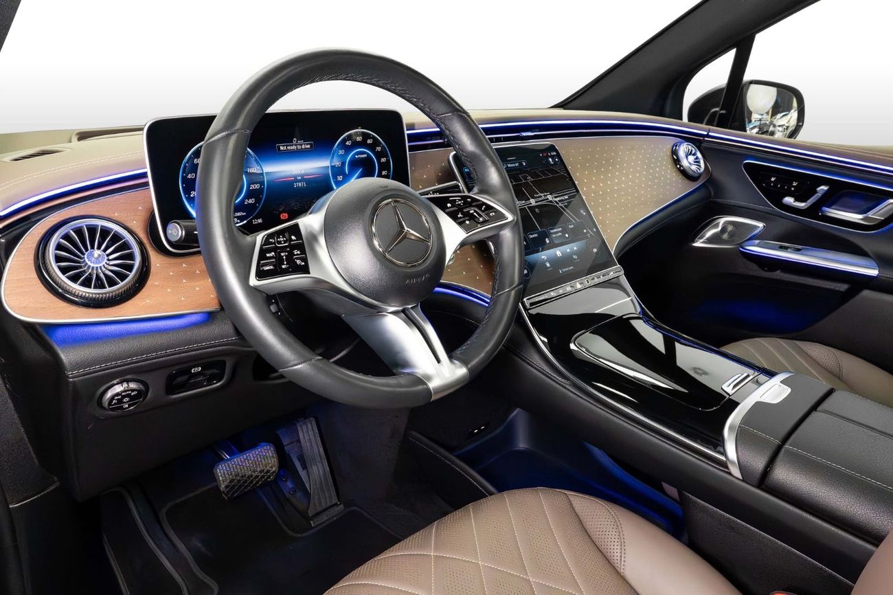 Mercedes-Benz EQE 350 SUV EMC Mercedes-benz Warranty and Service Package | 0% Downpayment | AED 3,449 P/M |