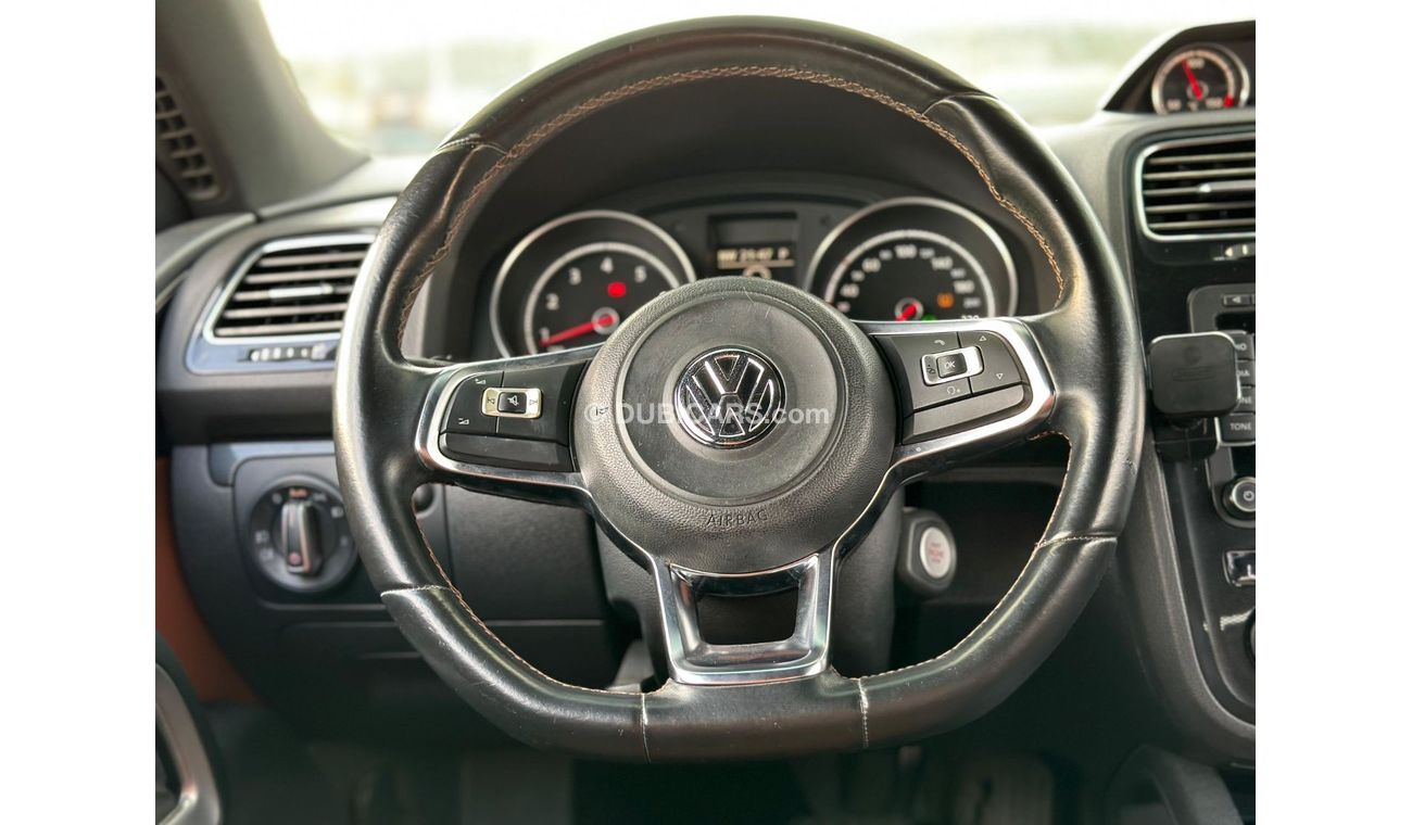 Volkswagen Scirocco Sport Volkswagen Scirocco 2.0L 2015 GCC Perfect Condition - Accident Free