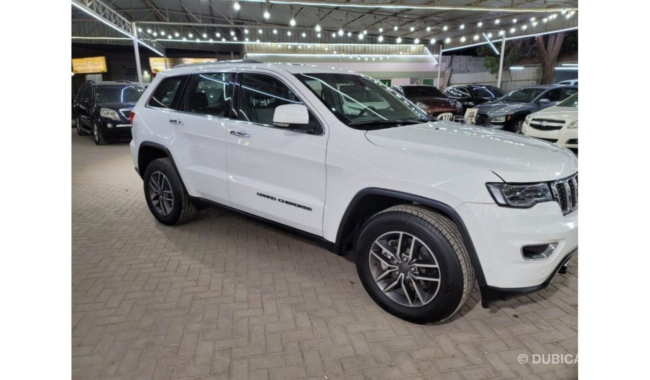 Jeep Grand Cherokee Limited خليجي نظيف جدا