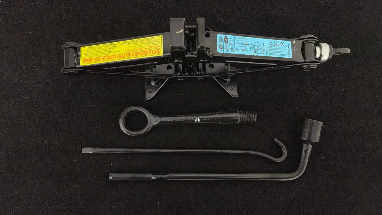 هيونداي أكسنت GL 1.6 | بدون دفعة مقدمة | اختبار القيادة في المنزل