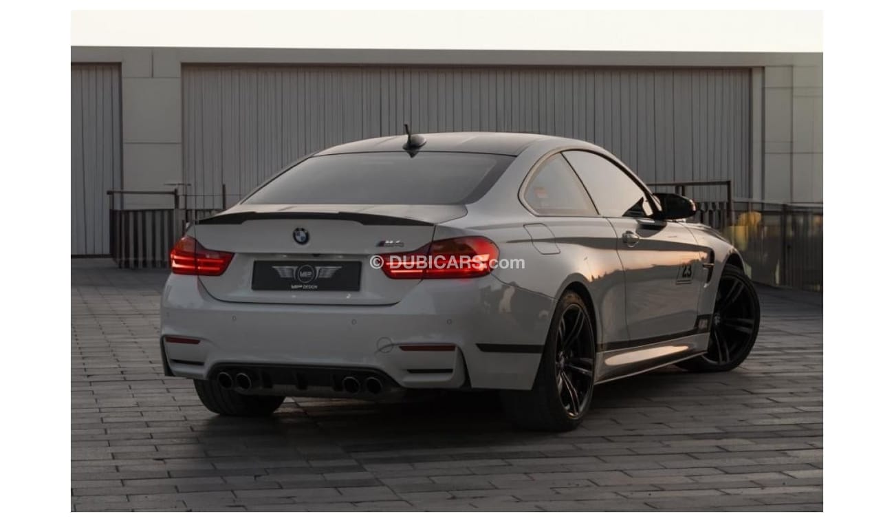 BMW M4 BMW M4 DTM COUPE CHAMPION EDITION