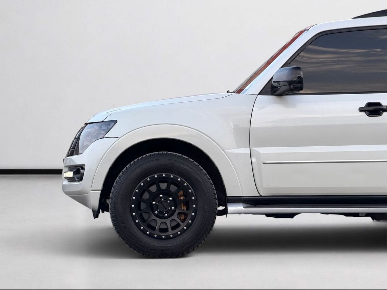 Mitsubishi Pajero GLS H/L PLATINUM 7-SEATER | MITSUBISHI PAJERO GLS | 3.8L V6 4WD | 2019 | GCC SPECS