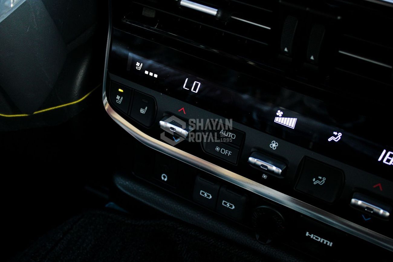 Toyota Land Cruiser LHD LC300 VXR 3.5L HYBRID 457TT 7-SEATS AT 2025MY