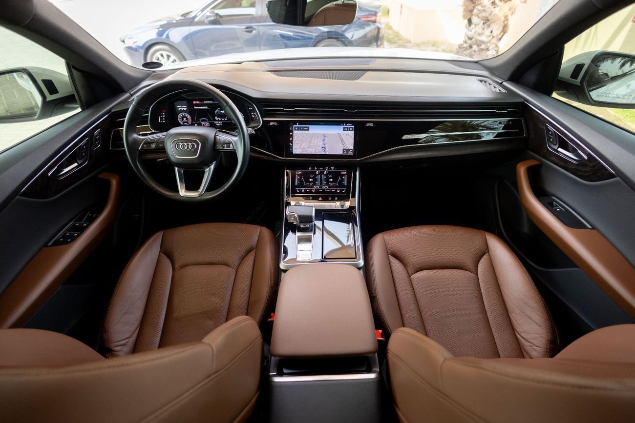 Audi Q8 55 TFSI quattro S-Line 3.0L (340 HP)