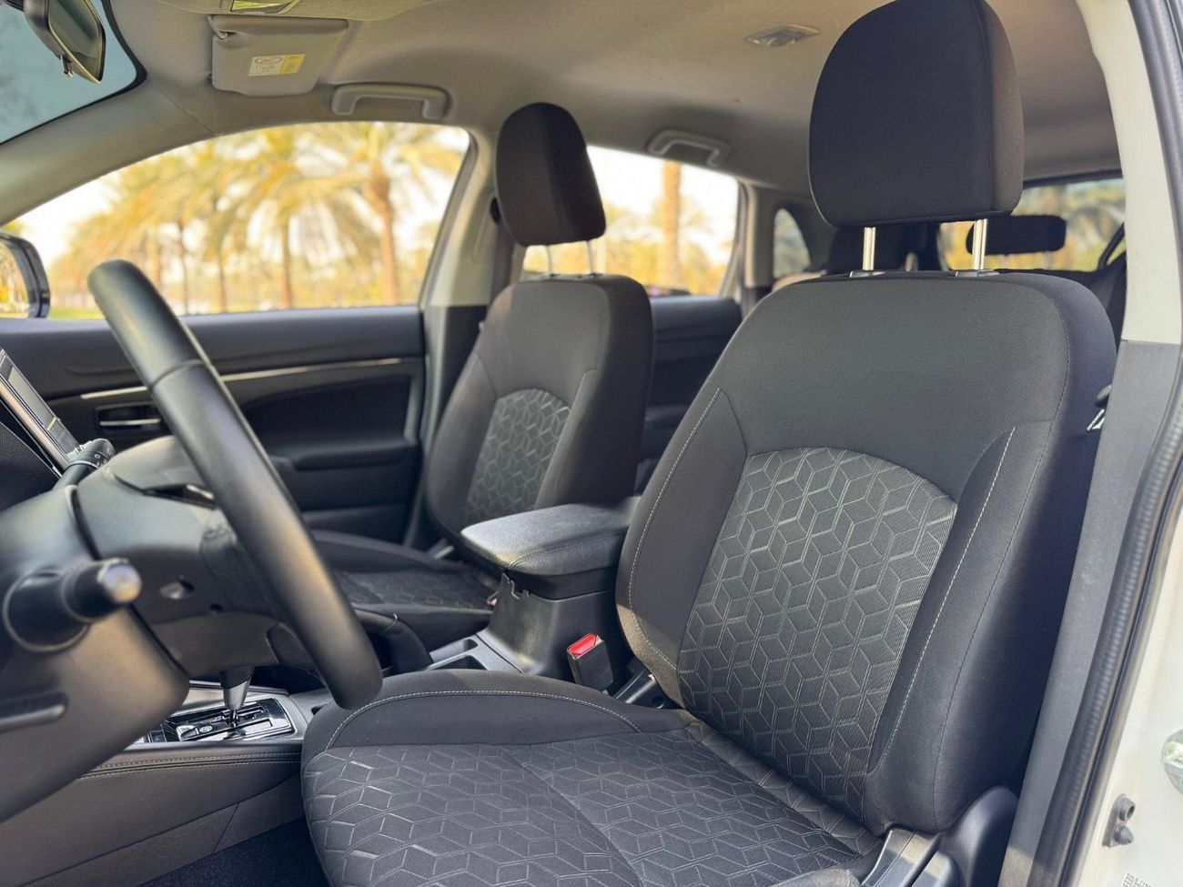 ميتسوبيشي ASX Mid 2.0L AWD