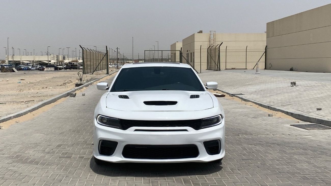 Dodge Charger SXT Plus 3.6L