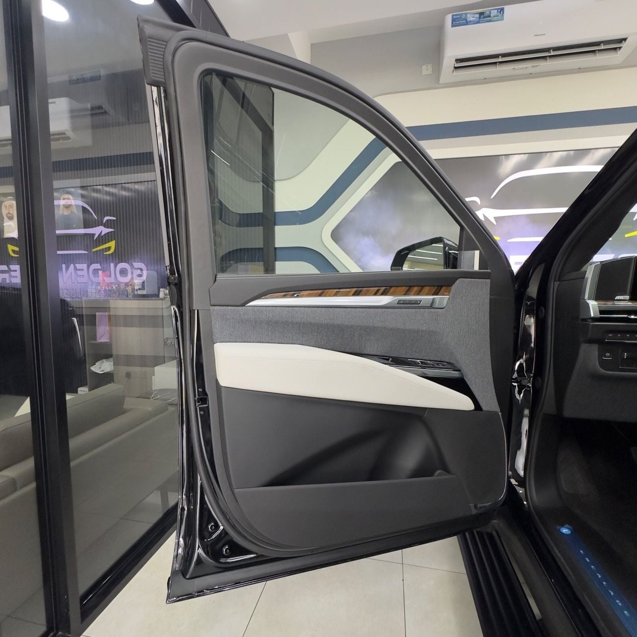Cadillac Escalade SPORT PLATINUM