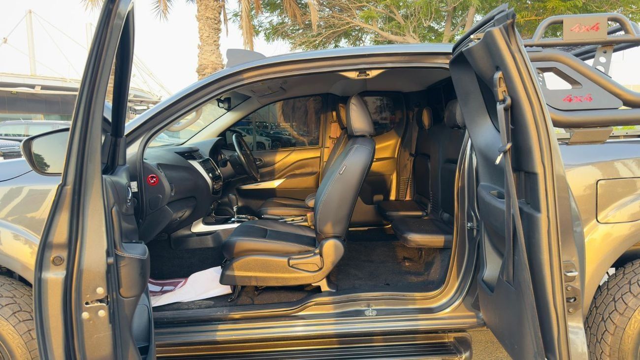 Nissan Navara Nissan Navara | Smart Cab | Automatic Diesel 2.3L | 4WD | RHD | Sports Bar