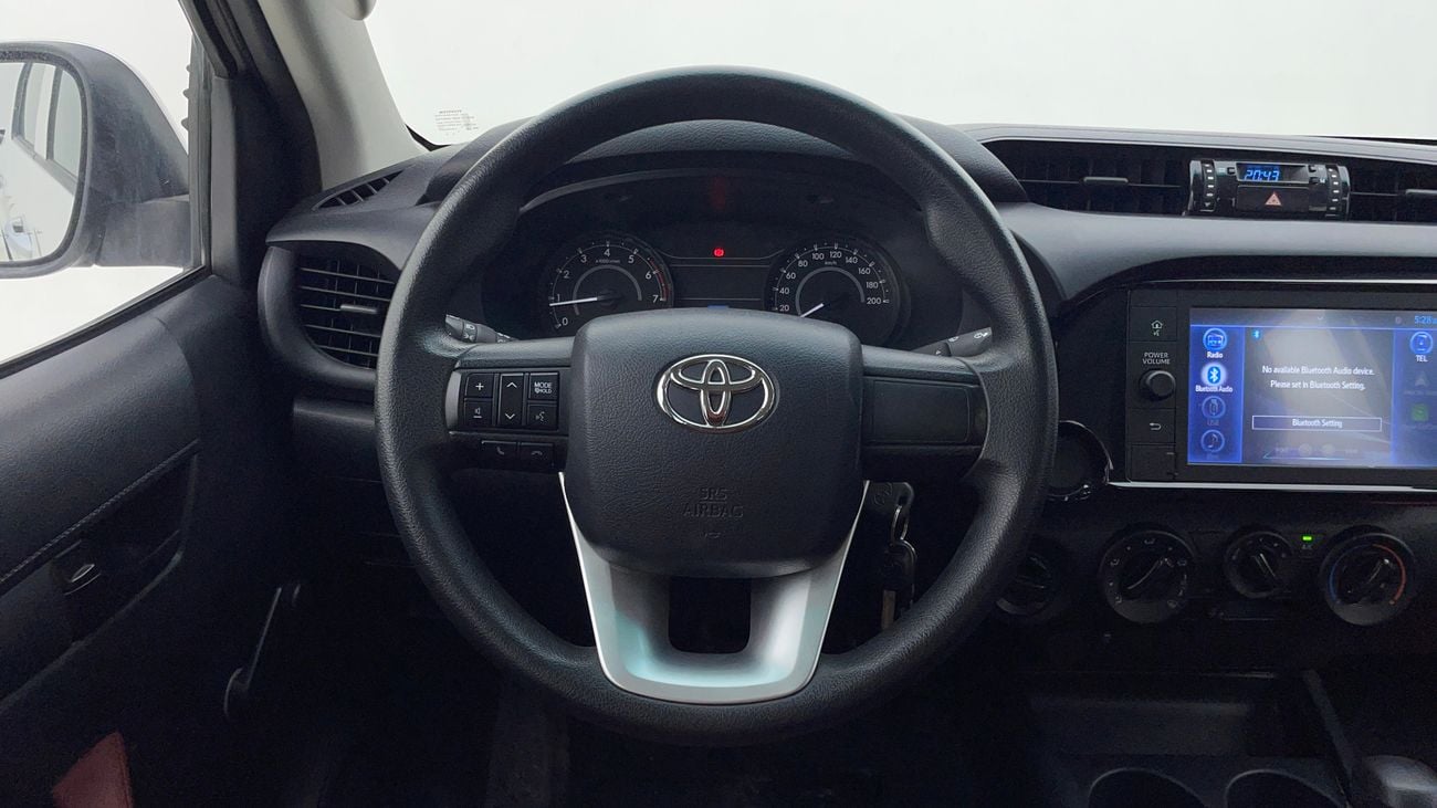 تويوتا هيلوكس DOUBLE CAB GLX 4X4 2.7 | بدون دفعة مقدمة | اختبار القيادة في المنزل