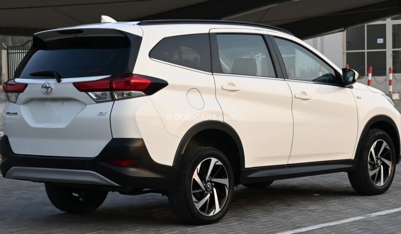 Toyota Rush EX very good condition without accident original paint 2019