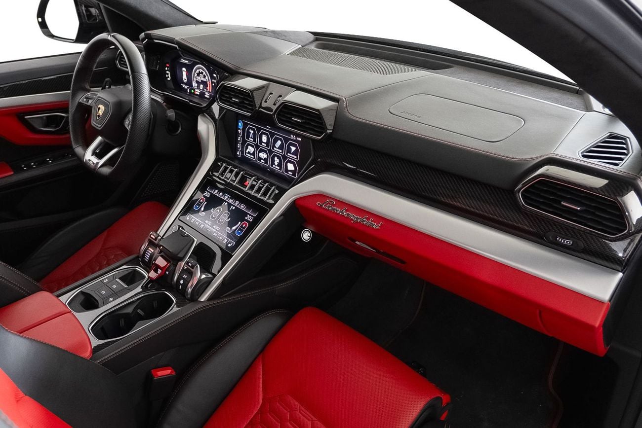Lamborghini Urus STANDARD